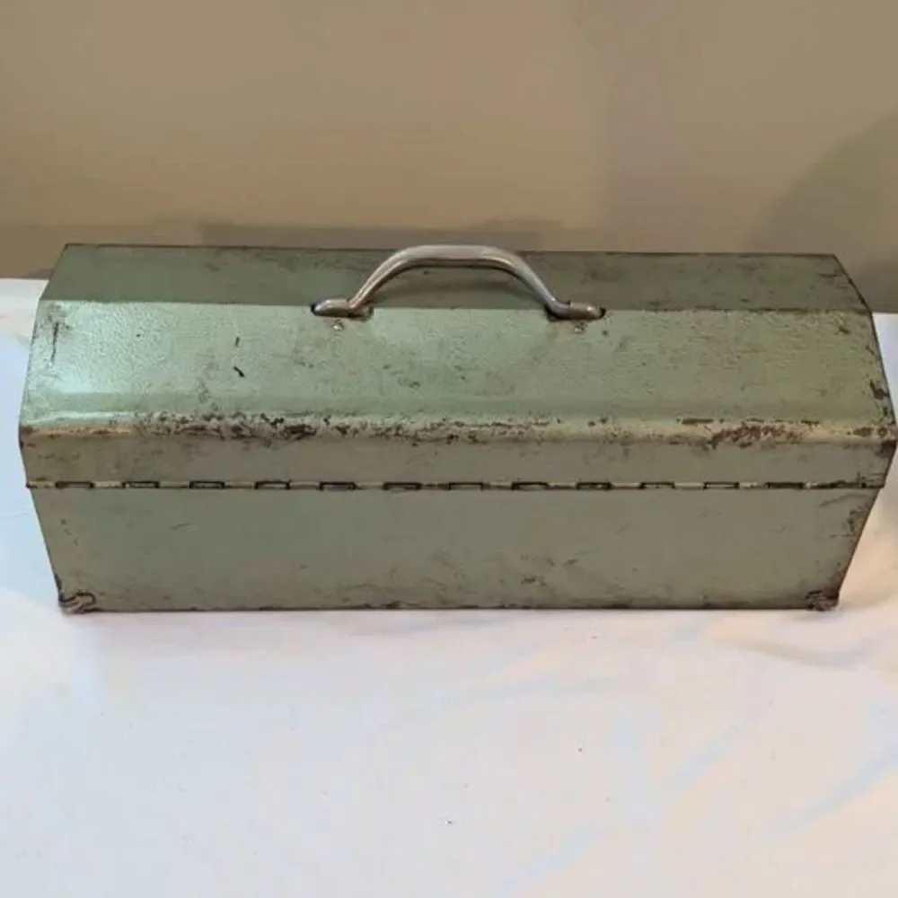 Vintage Porter Handy Tool Box 20